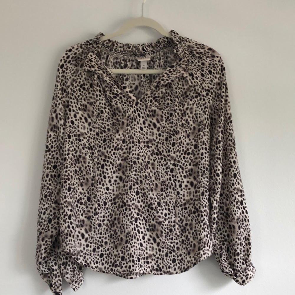 a new day- Spotted Long Sleeve Blouse